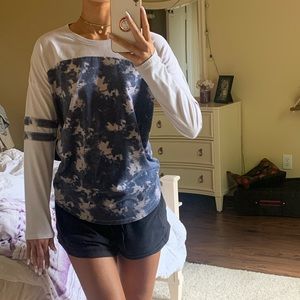 Long sleeve white & blue tie dye tee, size: S